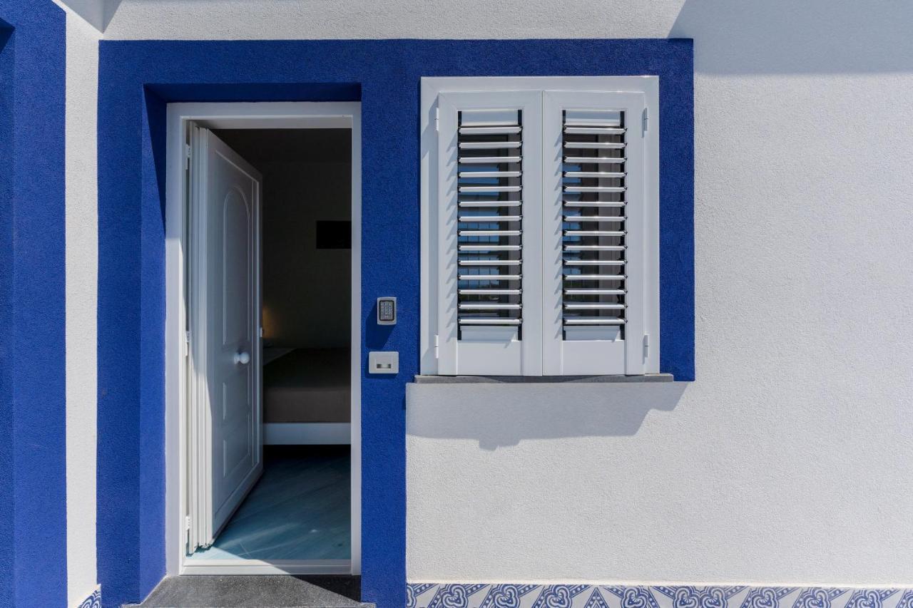 Poseidonia Rooms Procida Bagian luar foto