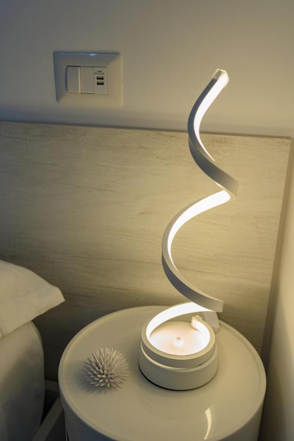Poseidonia Rooms Procida Bagian luar foto