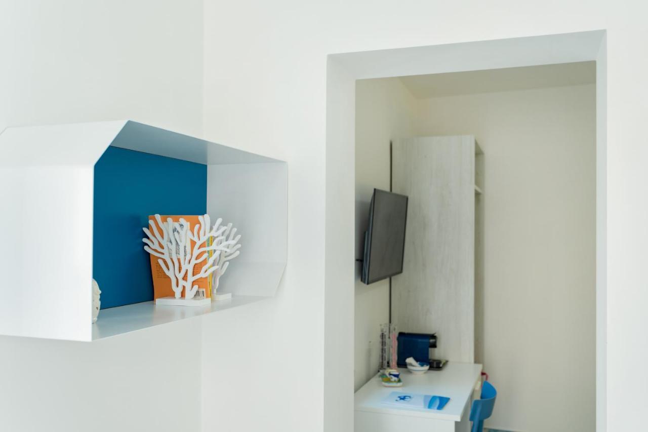 Poseidonia Rooms Procida Bagian luar foto