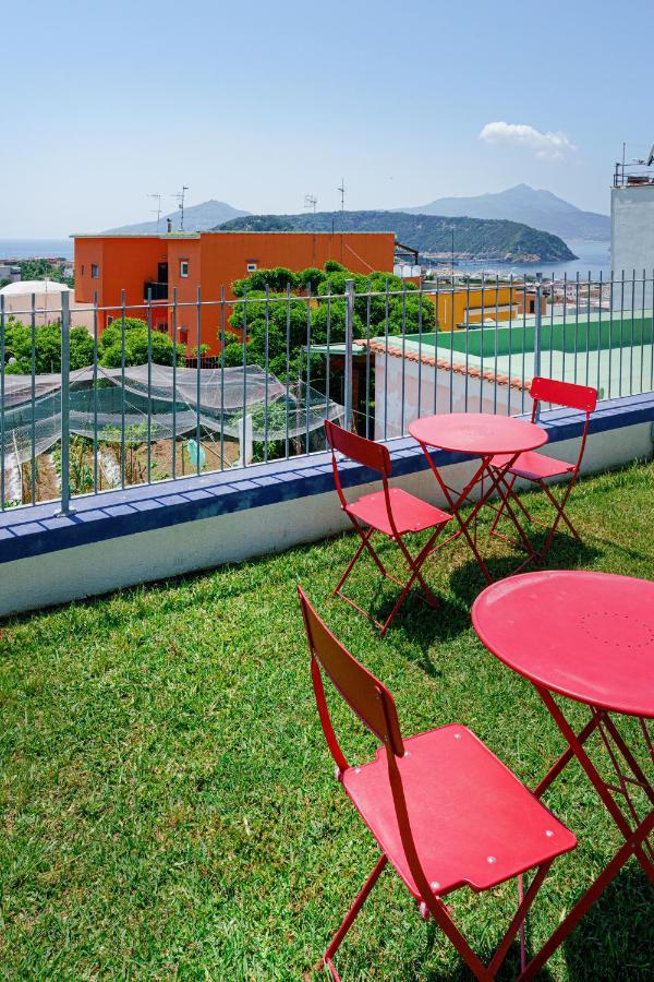 Poseidonia Rooms Procida Bagian luar foto